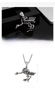 Detailed size specifications of gothic stainless steel raven skull pendant necklace