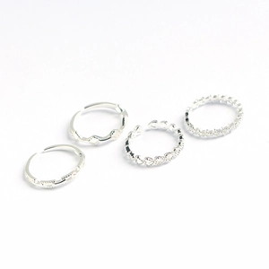 Minimalist S925 sterling silver ring set featuring heart and geometric chain designs