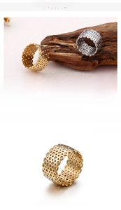 Macro shot of 12mm 18K gold hollow honeycomb ring with zircons and product specifications