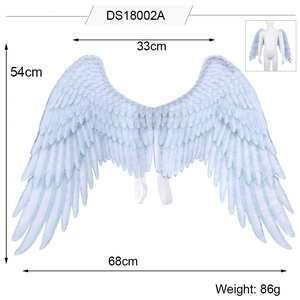 Detailed size chart for children's angel wings showing 68cm width and 54cm height