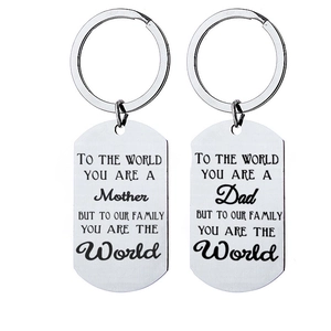Stainless Steel Engraved Keychain For Mom And Dad Sentimental Quote Mother Father Day Gift Polished Metal Key Ring Accessory