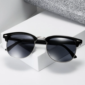 Retro Clubmaster Sunglasses Half Frame UV Protection Metal Plastic Rivet Detail Vintage Fashion Travel For Men Women