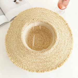 Damen Raffia Sonnenhut mit breiter Krempe, Fransen und verstellbarem Innenband
