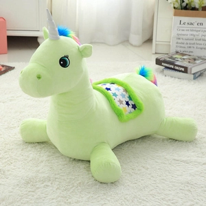 Fauteuil licorne en peluche vert clair pour enfants avec crinière arc-en-ciel douce