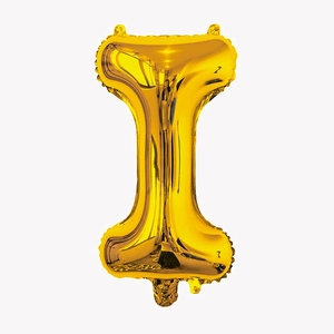 Detailed view of a 32-inch golden foil alphabet balloon in the shape of the letter I