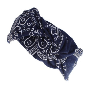 Detail of navy blue paisley twist headband with flexible bohemian patterned fabric
