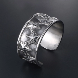 Punk vintage wide open bangle in silver stainless steel with 3D star pattern relief
