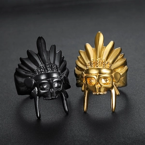 Herrenringe aus Edelstahl mit Indianer-Häuptling-Totenkopf in Gold und Schwarz kombiniert