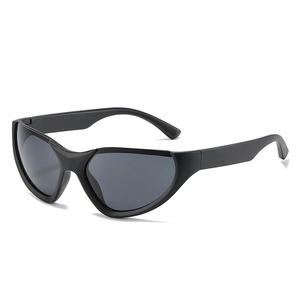 Y2K sporty cat-eye wrap sunglasses with black frame and dark lenses for outdoor activities