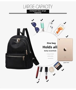 Zaino in nylon nero ad alta capacità con spazio per iPad e oggetti quotidiani