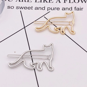 Minimalist cat shaped hollow metal hair clips in gold and silver finish set