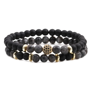 Ensemble de bracelets de distance avec œil de tigre 6mm et sphères dorées en zircone 8mm
