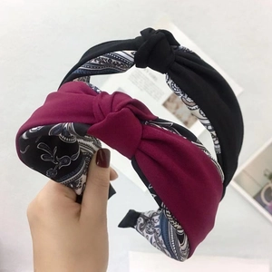 Cerchietti larghi con nodo in nero e motivo paisley, accessori per capelli eleganti da donna