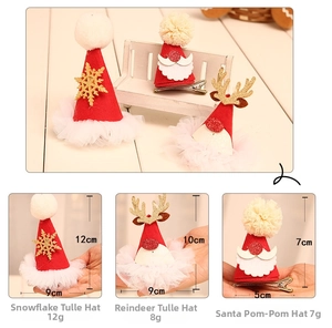 Detail van kersthaarclips met pailletten, mesh en feestelijke cartoonontwerpen