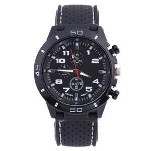 Montre sport pour homme avec bracelet en silicone noir, surpiqûres blanches et cadran