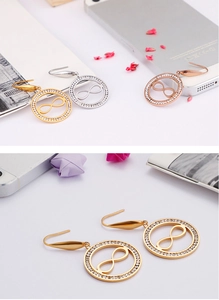 Détails des boucles d'oreilles cercle infini en or, argent et or rose avec cristaux