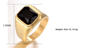 Detail view of gold square ring for men featuring 15mm width and black gemstone