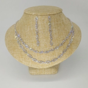 Exquisite silver bridal jewelry set with double-layered crystal necklace and earrings