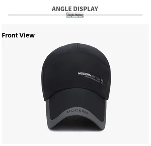 Vue de face d'une casquette de baseball noire à séchage rapide avec bord gris