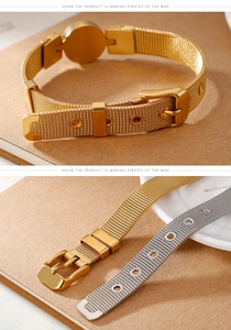 Détail du bracelet à mailles vintage avec fermoir boucle en finitions or et argent