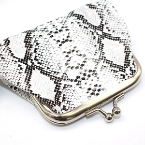 Chic snakeskin pattern PU leather mini coin purse with silver metal clasp closure