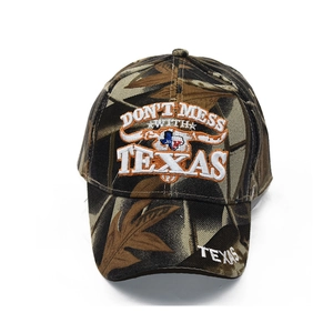 Cappellino mimetico con ricamo Don't Mess With Texas e motivo di foglie di bosco