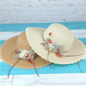 Strohhut Damen Mit Breiter Krempe Wellenkante Blumenband Dekor Faltbarer Strand Sonnenhut Für Frauen Mädchen