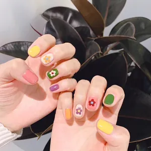 Autocollants 3D Pour Ongles Imperméables Auto-adhésifs Fraise Mignonne Arc-en-ciel Fleur Cœur Pour Femmes Filles Décoration DIY