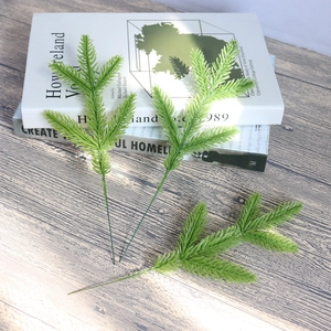 Artificial Pine Needle Branches Five-Pronged Green Plastic Fake Greenery For Christmas DIY Crafts Home Decor Wedding