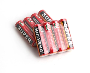 Detailed view of R6 AA 1.5V batteries in shrink wrap packaging showing brand and specs