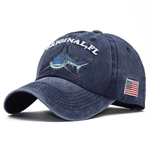 Dunkelblaue Baseballkappe im Washed-Look mit Haifisch-Stickerei und USA-Flaggen-Aufnäher