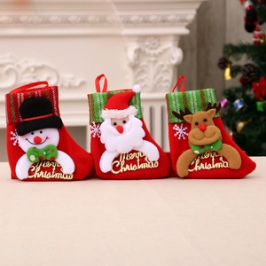 Chaussettes De Noël Flanelle Tissu Non Tissé 3D Père Noël Bonhomme De Neige Renne Ours Ornement Suspendu Décor