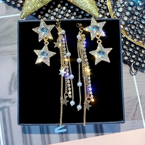 Elegant gold star earrings with crystal rhinestones and long pearl tassel chain