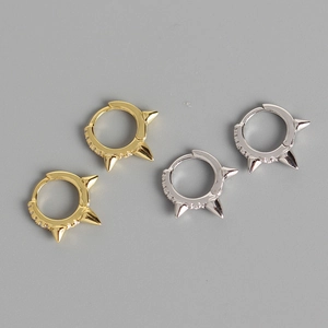 Minimalist S925 sterling silver hoop earrings with gold and silver spiked rivet design