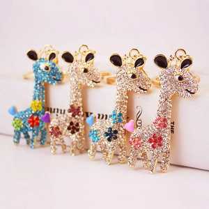 Cute Giraffe Keychain Zinc Alloy Rhinestone Enamel Cartoon Animal Bag Pendant Decoration Accessory