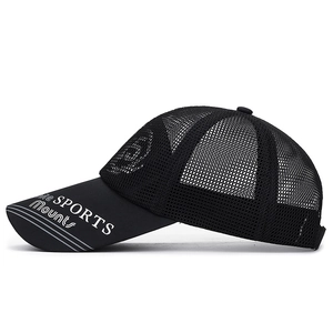 Men's breathable black sports baseball cap with long brim and mesh back panel