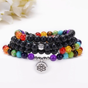 Bracelet 7 Chakra en pierre naturelle 108 perles mala avec pendentif lotus argent