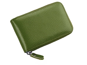 L-shaped zipper card holder in green lychee leather with side view detailing