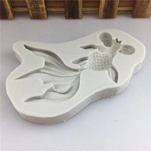 3D koi fish silicone mold for fondant cake decorating with detailed fin and scale textures