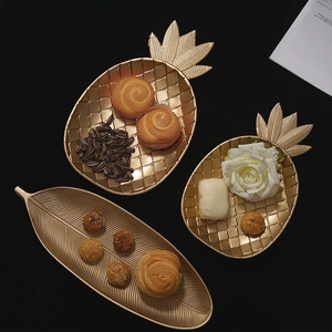 Vassoio Da Portata Decorativo Oro In Legno Forma Foglia Ananas Piatto Frutta Dessert Snack Organizzatore Stile Nordico Ornamento