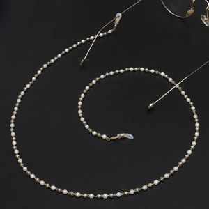 Chaîne de lunettes perles élégante avec perles dorées et boucles antidérapantes en spirale