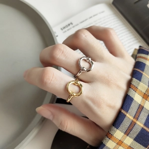 Minimalist 925 sterling silver geometric oval rings in gold and silver finish