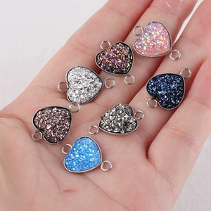 Handheld 13mm stainless steel glitter heart pendants with double holes for DIY jewelry