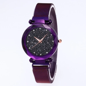 Montre quartz ciel étoilé violette avec bracelet magnétique milanais et index en strass