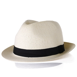Chapeau Panama classique en paille beige avec ruban noir et maille respirante