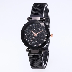 Montre à quartz pour femme ciel étoilé avec bracelet magnétique en maille noire