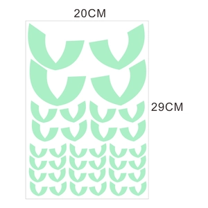 Detailed dimension sheet of luminous Halloween wall stickers measuring 20cm by 29cm