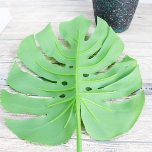 Artificial Monstera leaf decoration for Nordic living room, large green tropical foliage