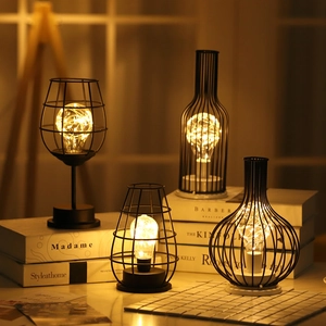 Iron Art LED Decorative Table Lamp Wine Bottle Glass Shape Warm Light Battery Operated Desk Nightlight For Home Bar Decor