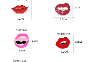 Detailed size and weight view of four red enamel lip-shaped creative brooch pins